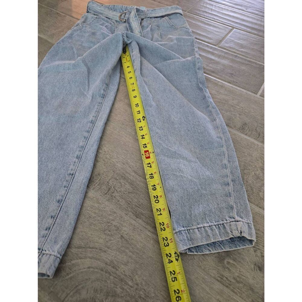 Women's H&M Ultra High Waisted Paperbag Mom Straight Leg‎ Jeans Size 4 - Picture 3 of 11